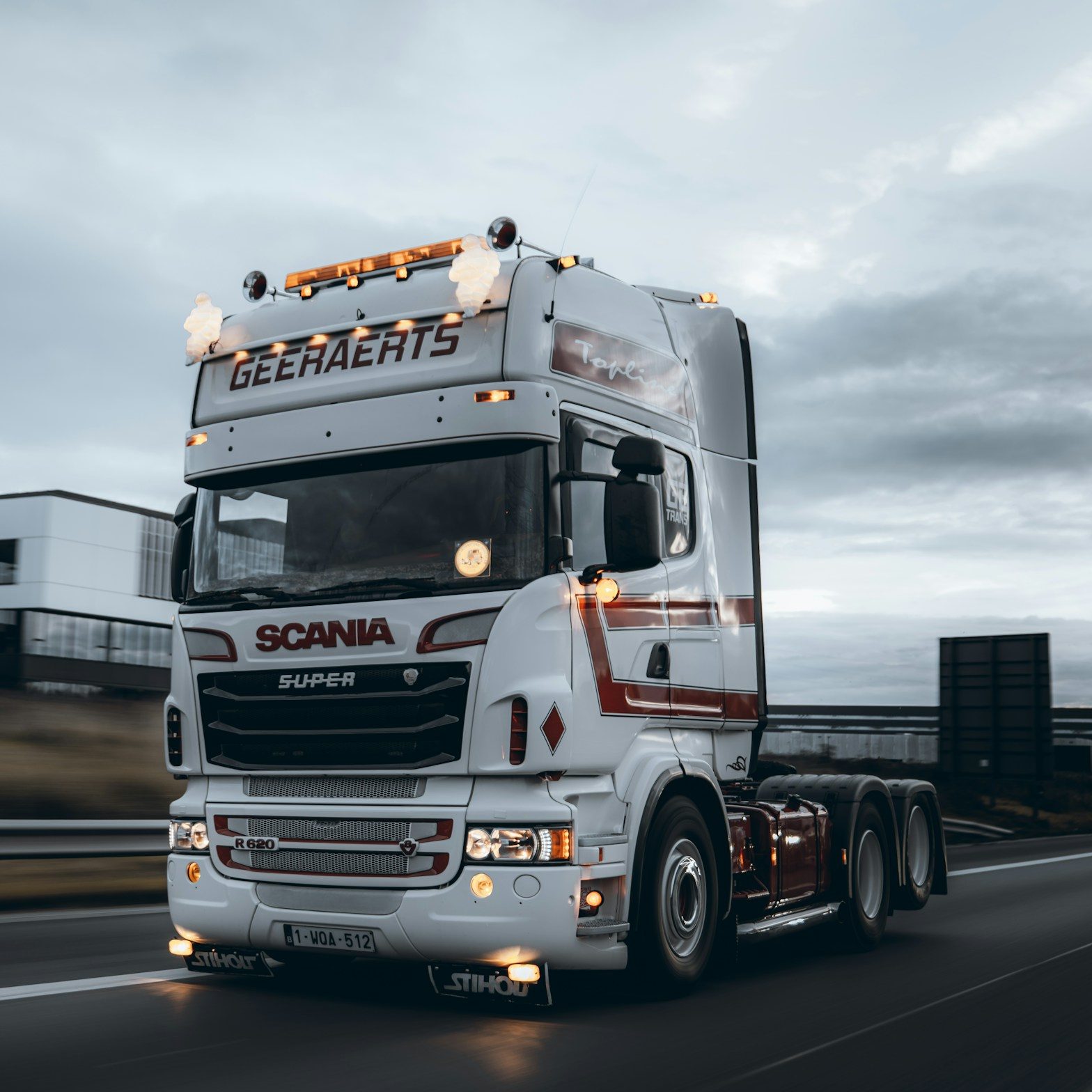 Lastkraftwagen